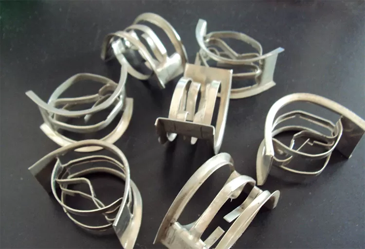 金属矩鞍环散堆填料 metal rectangular saddle ring packing random packing (2).png